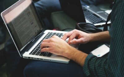 A Guide to Finding the Right Business Plan Writer